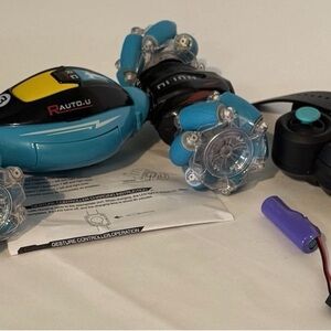 Dynamic Blue Stunt Vehicle with Remote Control